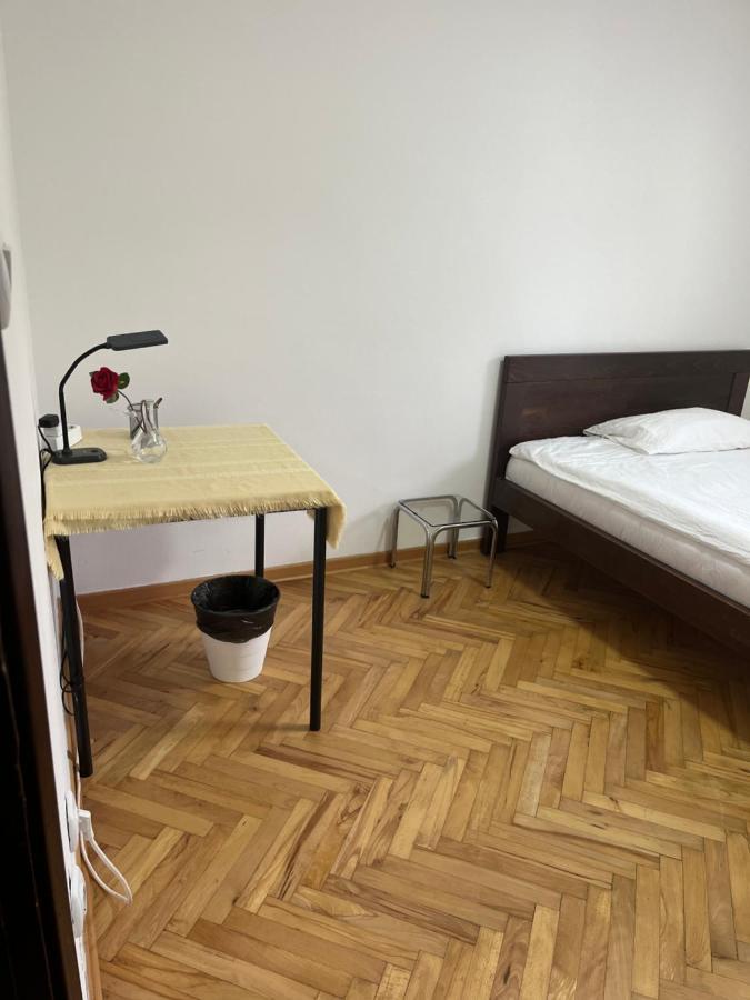 中华楼 - Belgrade Exterior photo
