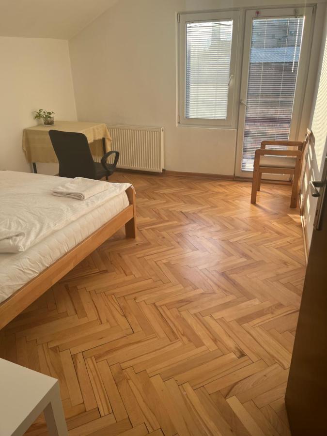 中华楼 - Belgrade Exterior photo